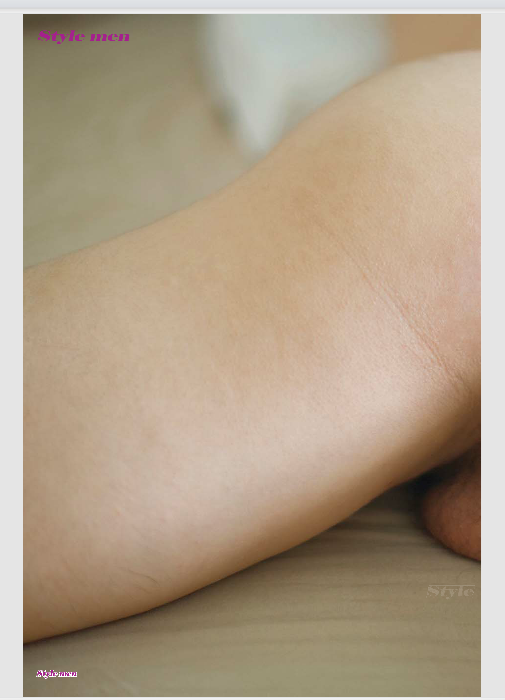 048