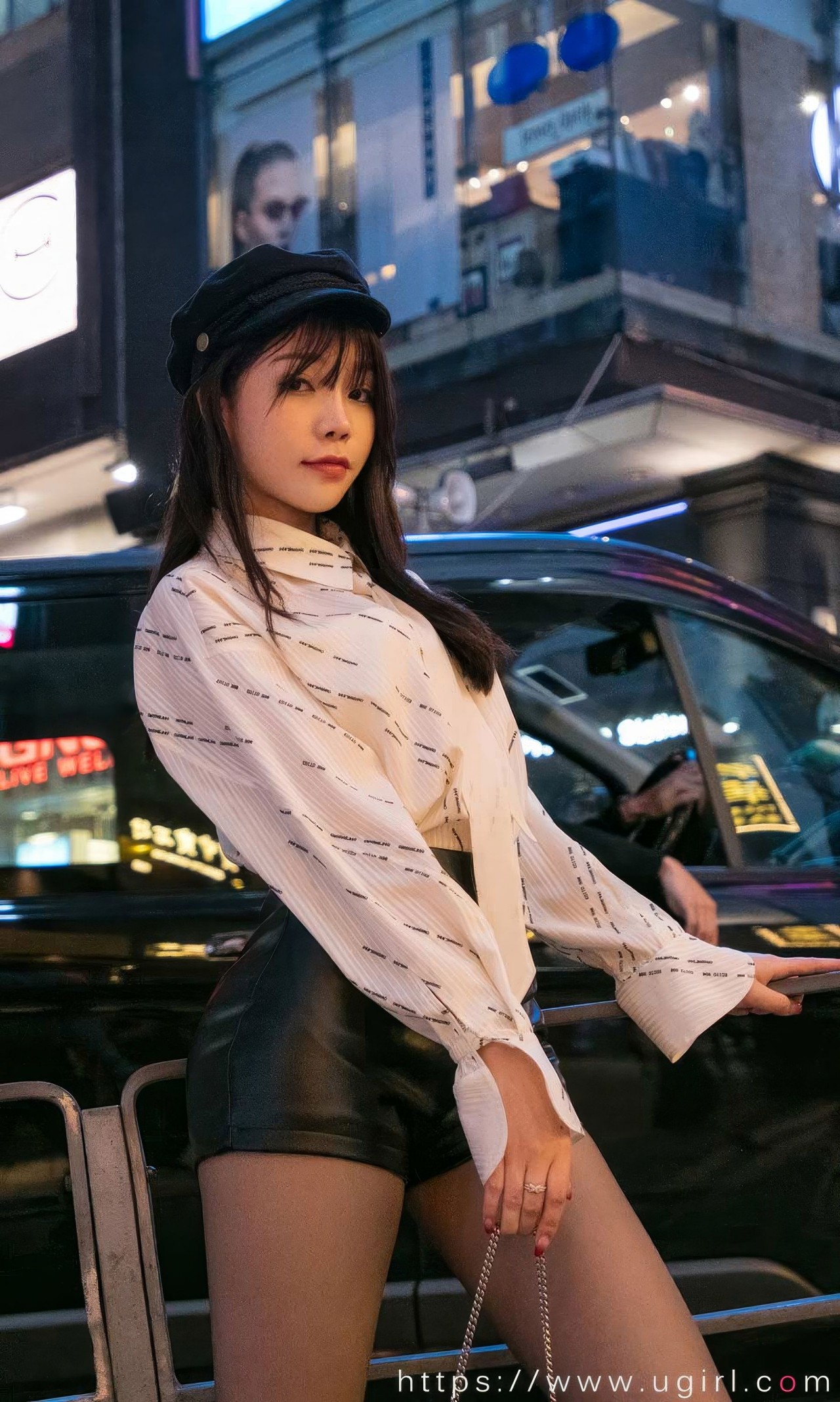 芝芝booty 你出现的街角图集，都市女孩的潮流穿搭公式插图3