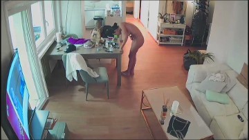 [Image: Voyeur56985103547.jpg]