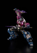 Flame-Toys-Kuro-Kara-Kuri-Shattered-Glass-Optimus-Prime-11