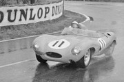 24 HEURES DU MANS YEAR BY YEAR PART ONE 1923-1969 - Page 44 58lm11-Jag-EType-A-de-Guelfi-JM-Brussin-4