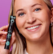 Lash Princess Deep Black Finish Detail