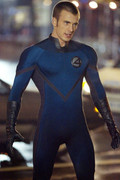 Chris-Evans-superficial-guys-100