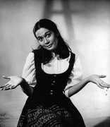 nancy-kwan-b24