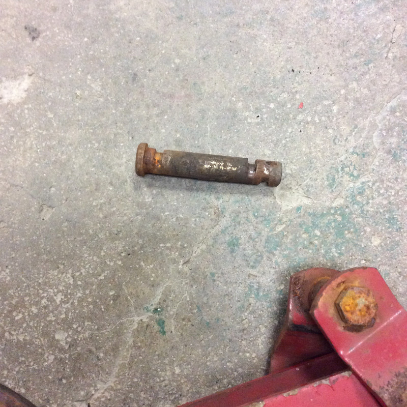 F6E70678-C9B2-4903-A47C-20111880779D