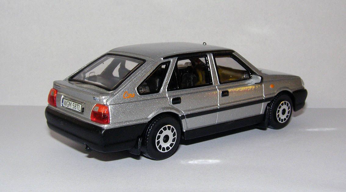 1996 FSO Polonez Caro 1.6 GLI MR'93 (Bburago #18