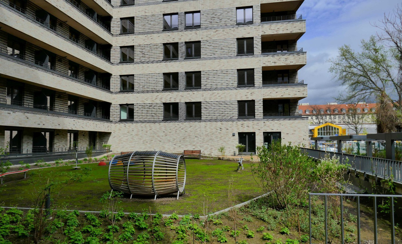 Bild: https://i.postimg.cc/pL0Tx6zf/P1190351.jpg