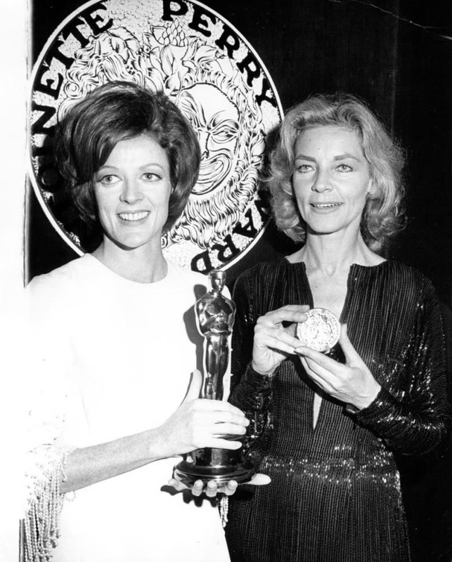 Lauren_Bacall_b94