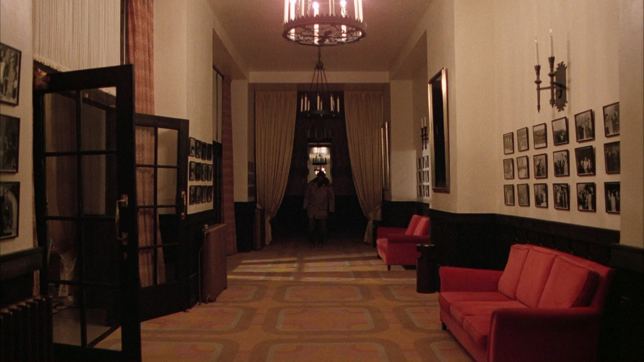 The Shining 1980 (1080p x265 10bit Tigole).mkv_snapshot_01.43.57