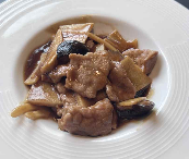 Vitello bambu funghi