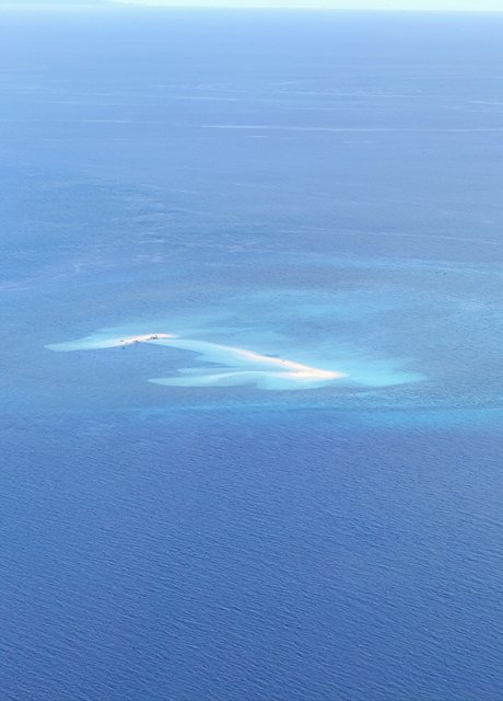--DÍA 7 (17 junio): Vuelo SIARGAO - CAMIGUIN - Un mes por Filipinas y Tailandia con niñas (2025) (2)