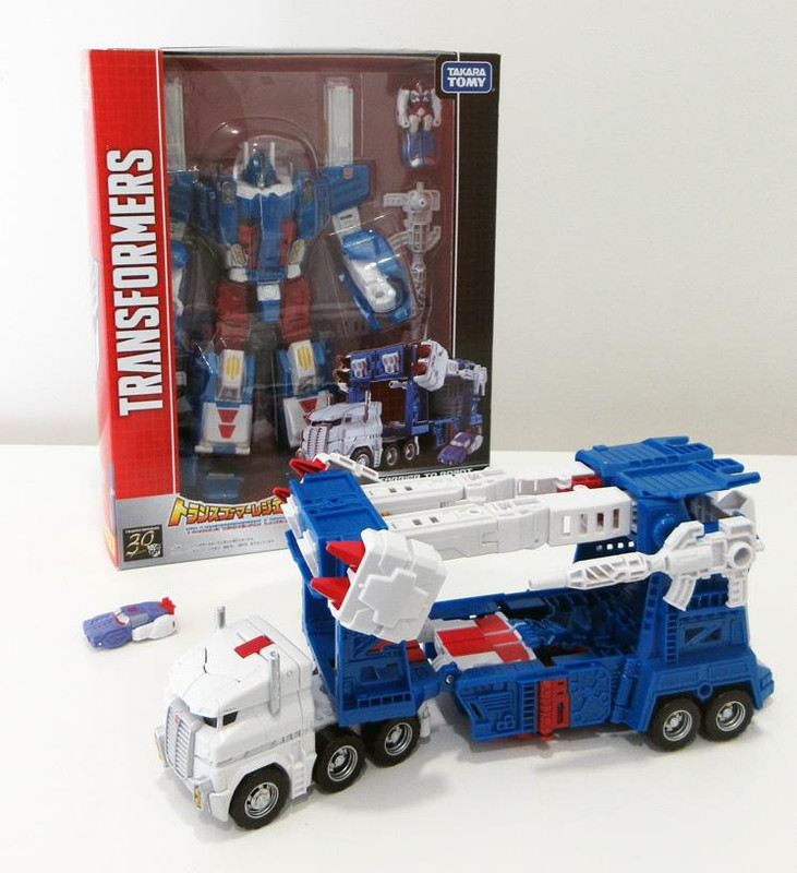 Legends-LG-14-Ultra-Magnus-01