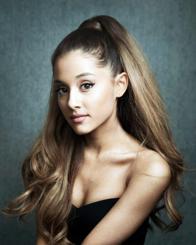 [Image: Ariana-Grande-Professional-Headshot.jpg]
