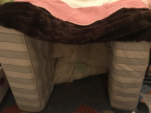 86121195-5203-4CE8-80CA-F29E8694FA5A