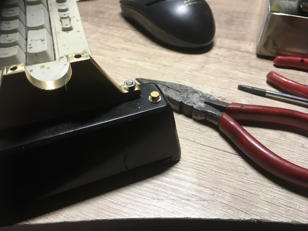 A6D953B5-CF9E-4B0E-ADA2-7A9368606000