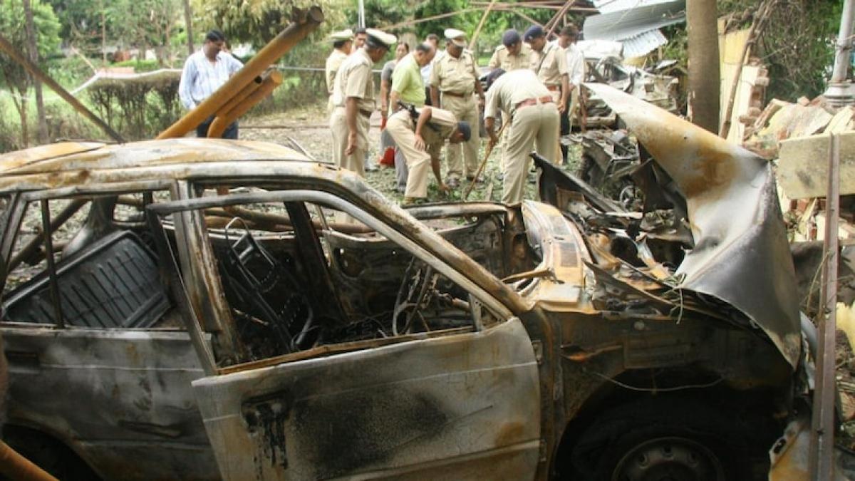Tribunal de la India condena a muerte a 38 personas por atentados de 2008