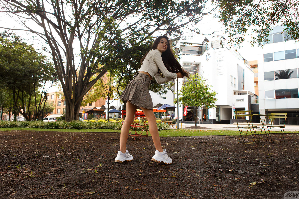 full_034_1358450562141824