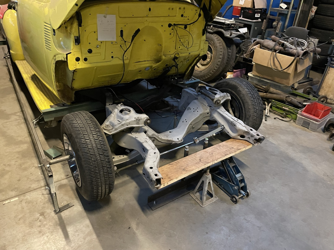 98EA903C-546E-48B5-8B53-467648CAF9C6