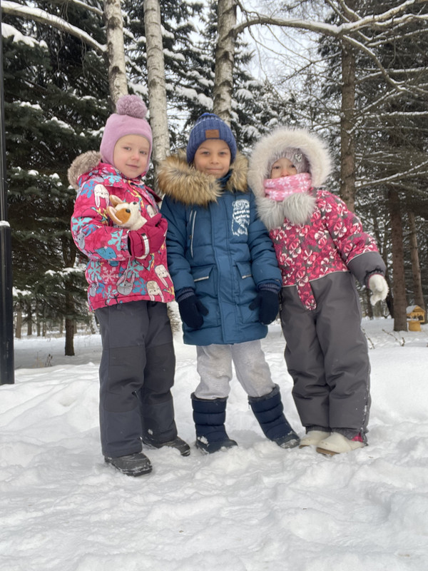 2EE0EB29-6502-48A8-90B9-7F1C0FD130E5