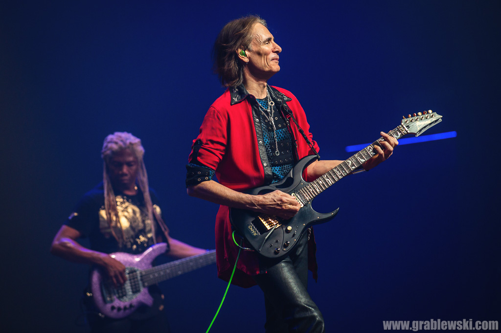 [Obrazek: 2023-05-03-Steve-Vai-050.jpg]
