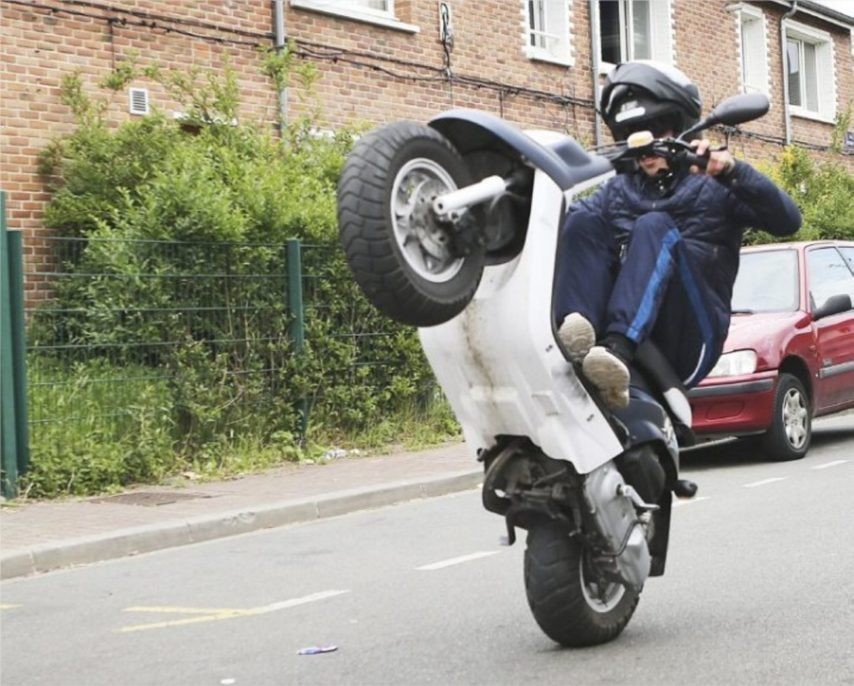 AB3C99EE-5445-45E4-818E-898249EDBE7D