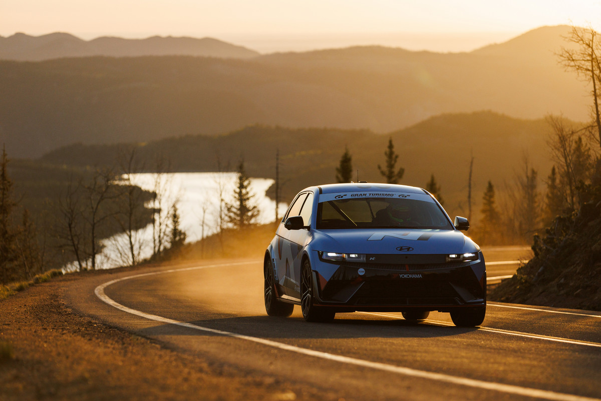 60167-HyundaiMotorsIONIQ5NSetsBenchmarkforCrossoverEVsatPikesPeakInternationalHillClimb