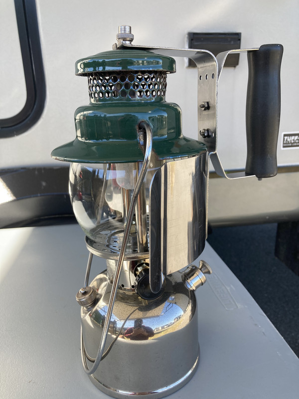 26B2DAF5-DF47-4A0D-B756-5A4B80EEC3A5