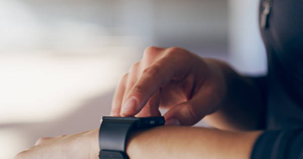 Qinux Titan PG: Robuste Outdoor-Smartwatch