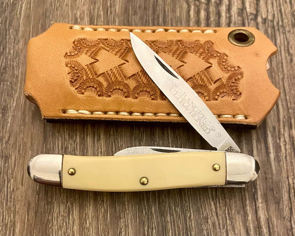 915A1952-2A3B-4968-A271-AE36F3B782A5