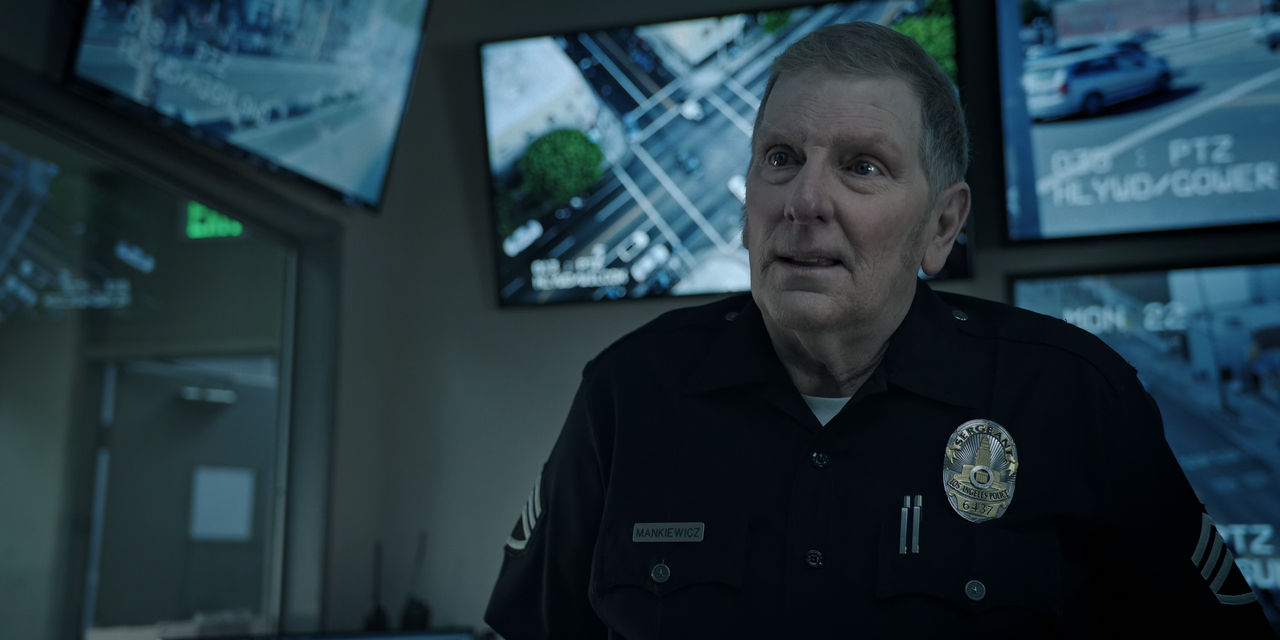 Bosch.Legacy.S03E02.Bosching.Bosch.2160p.10bit.AMZN.WEB-DL.DDP5.1.HEVC-Vyndros.mkv_snapshot_15.41_[2