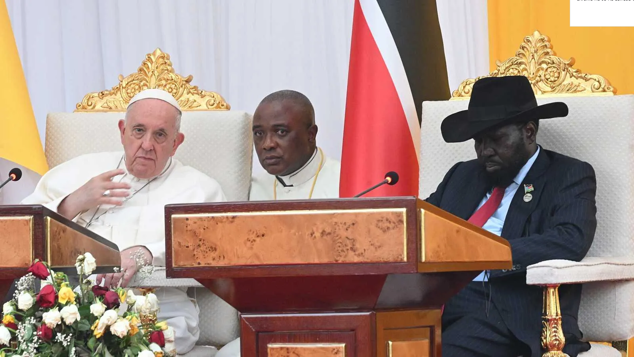 Urge Papa Francisco a cumplir las promesas de paz