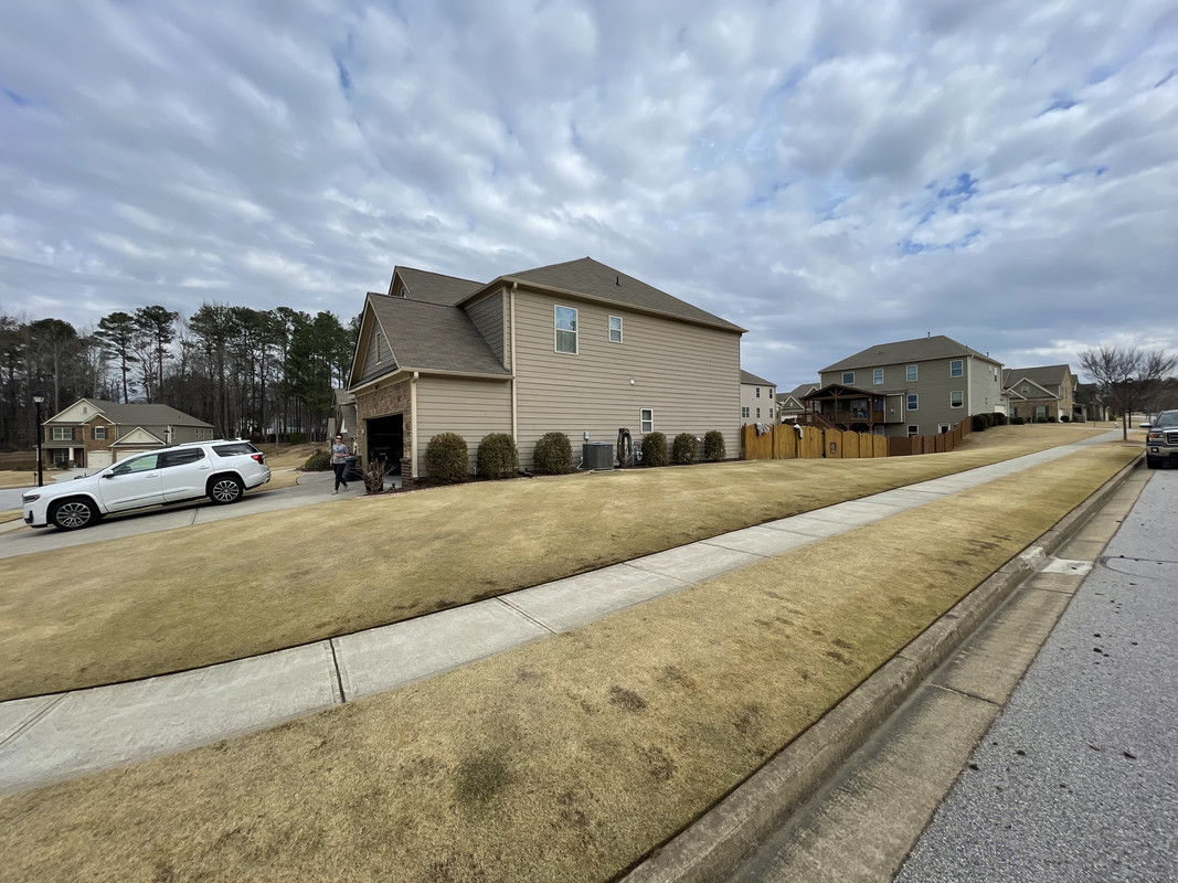 100F8200-1F53-44C3-A05E-4A3894685EE9