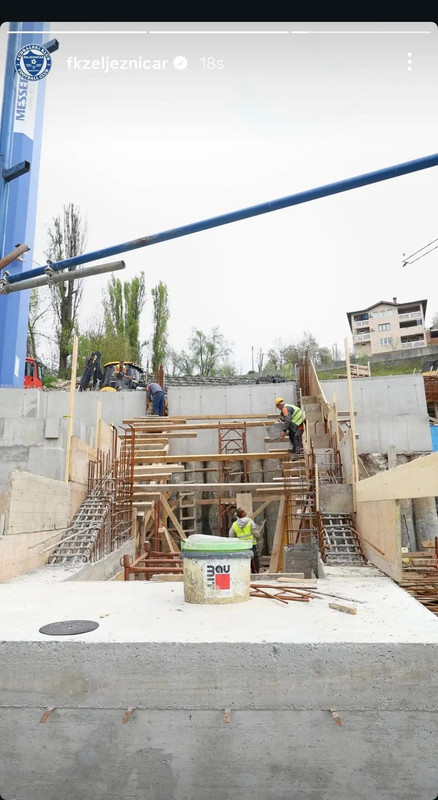 IMG 096eb01a22c2c820f69452c24f558b2b V