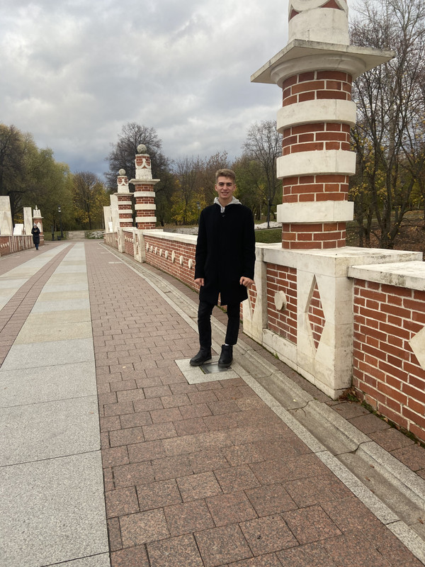 68177FF2-B4E0-4050-8CB9-D9D7BD40F586