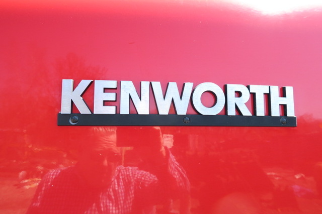 logo kenworth1
