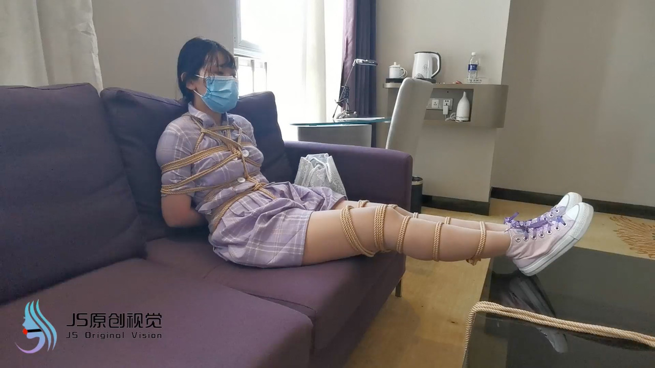 JS原创 琳洛肉丝帆布鞋全身缚.mp4_20200508_082518.771