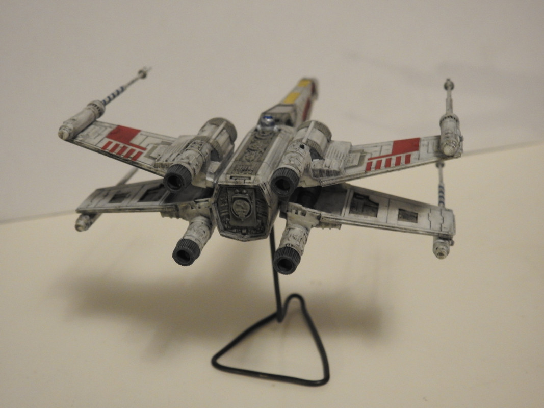 X-wing , Revell 1/112 –Klar DSCN3317