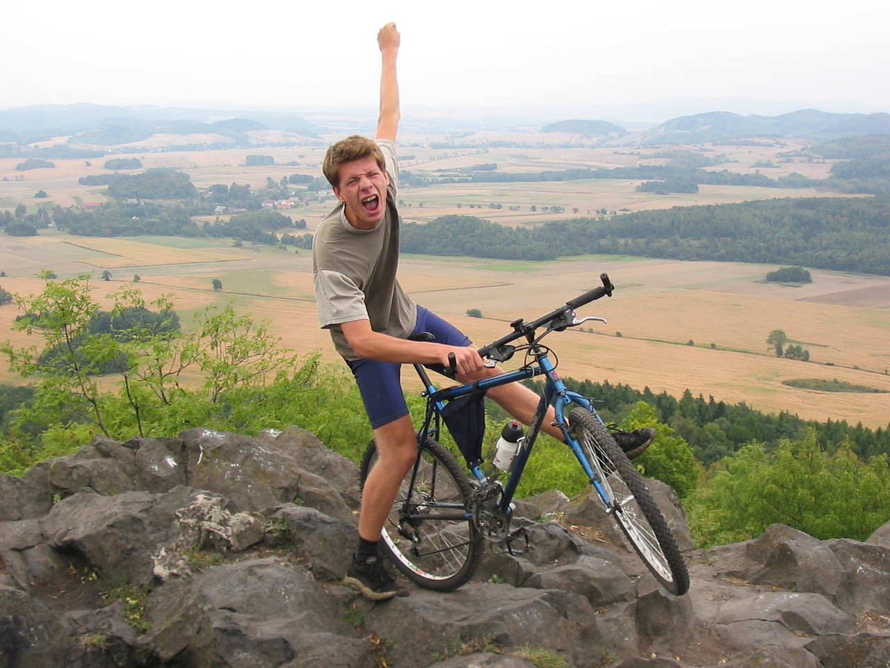 546330399-24932749993009820-617699519230