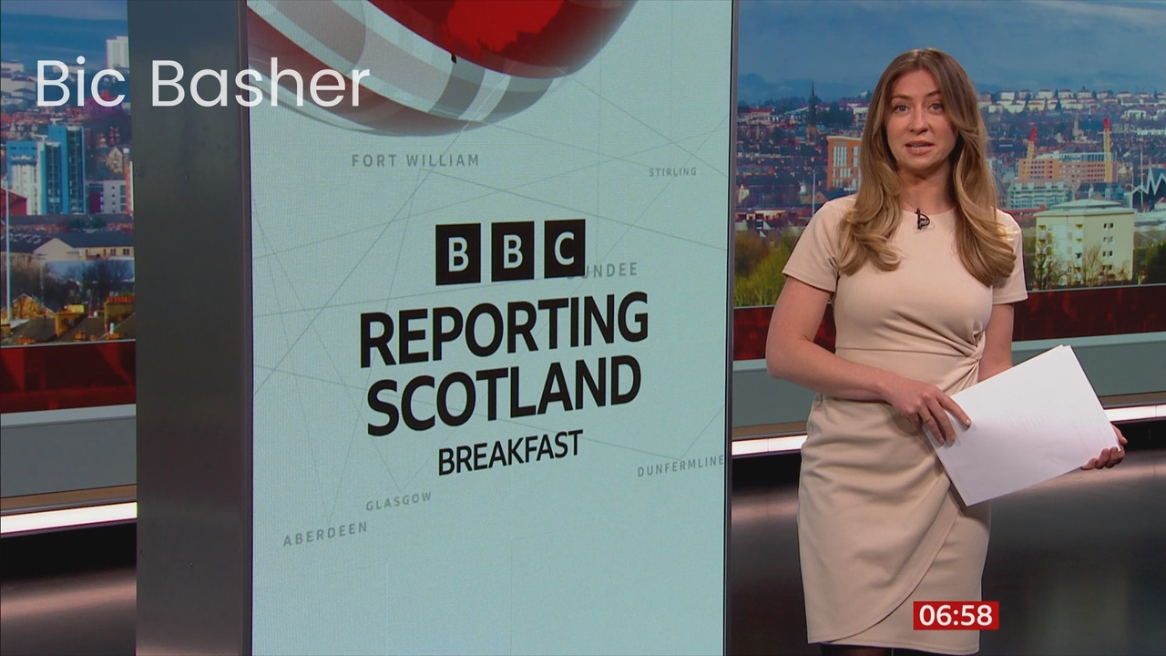 06.12 - 06.50.00 - Breakfast. The BBC's Breakfast programme features ....ts_snapshot_09.08.690