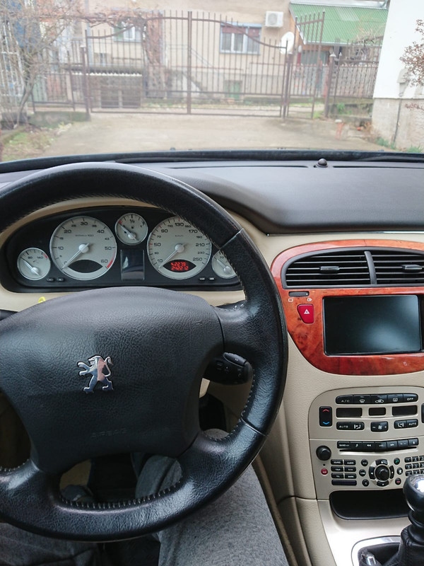 F183FBCA-AD39-4004-BCEC-B5BB01F8FC35