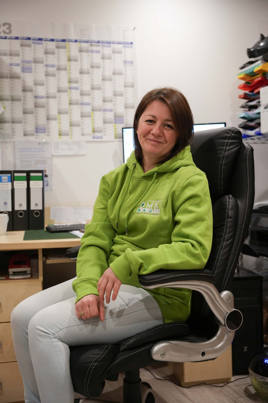 Magdalena Krzysztoń – Ansprechpartnerin bei DMK Bau Reichelsheim für Immobilienservice, Maklerdienste und Immobilienverkauf im Odenwald.