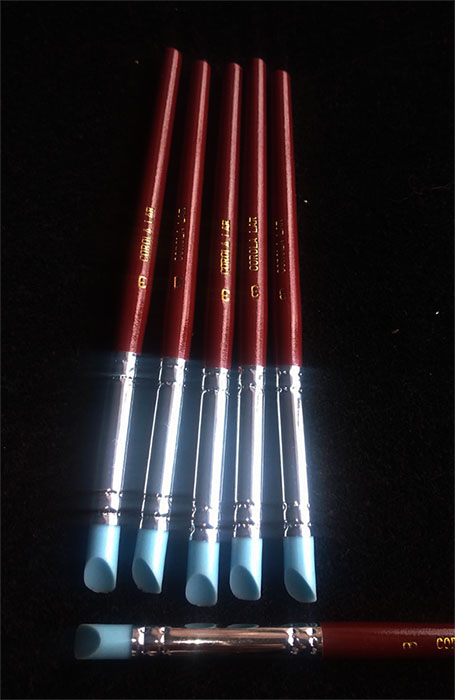 Pincel en silicona flexible #3 Punta de goma Pata de venado 1pz