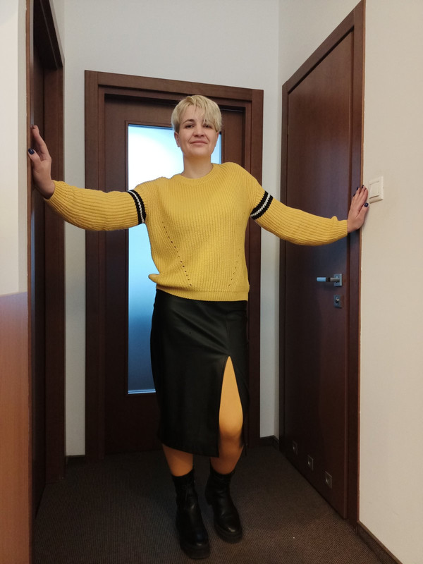 IMG-f0525d0096f5f828bf96791744fa440a-V