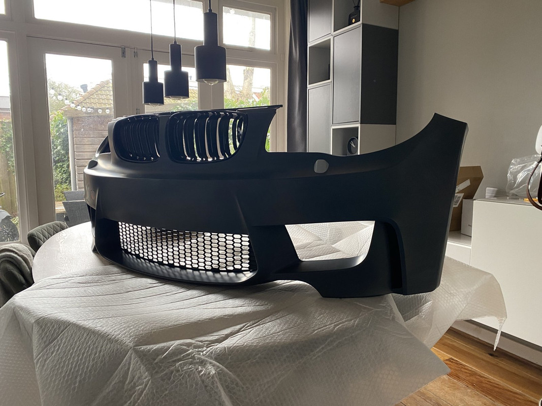 5B0BB094-3F52-4D67-B60B-979958437A6B