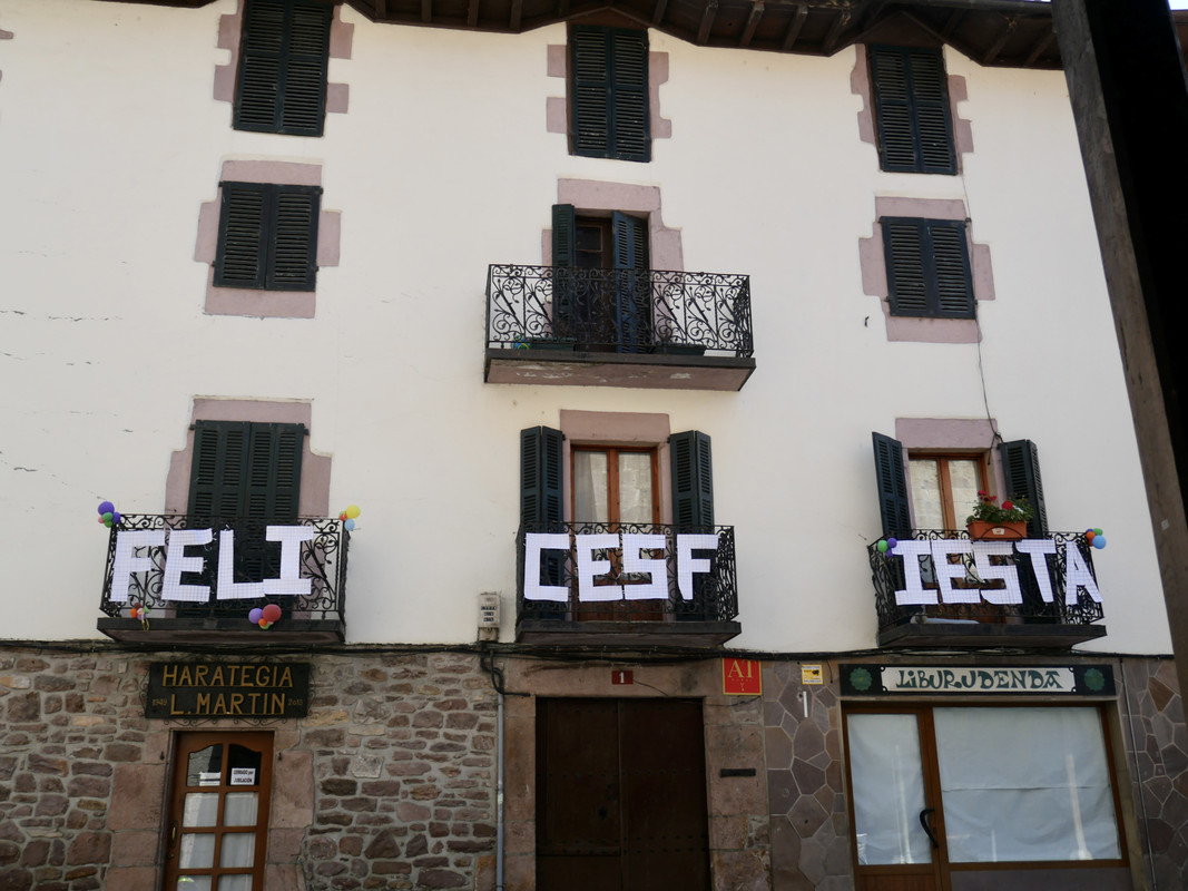 89521ED7-0F37-4F52-9041-638708537337