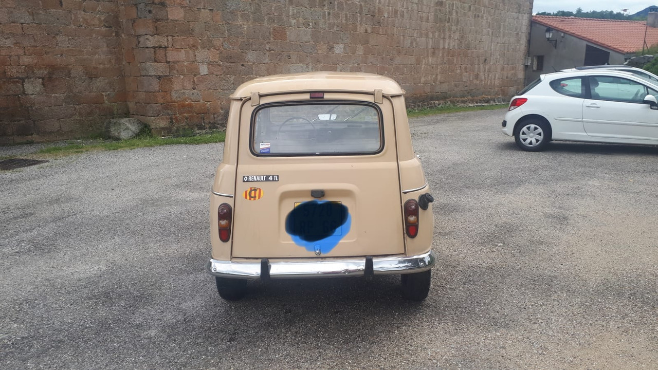 1DF20CAF-7D40-4CC1-A8C2-C64AAC46D5F7