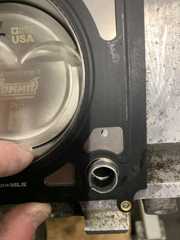 4C9448CE-967E-4E11-9455-11EF3A0AAE16