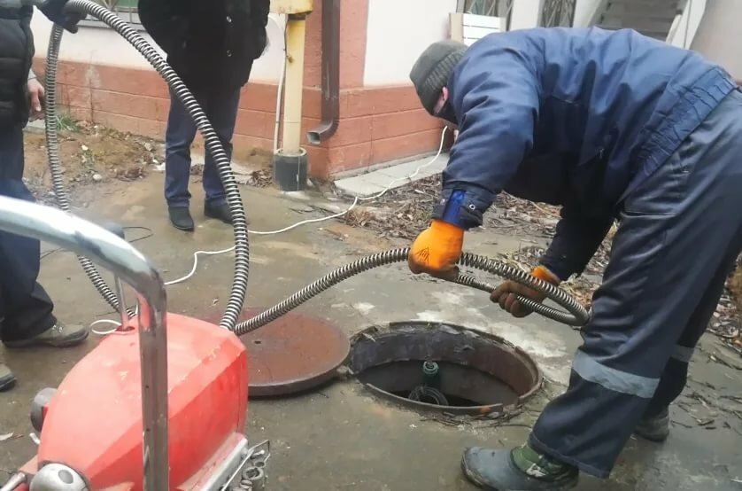 Чищення каналізації в Луцьку - Коли кожна труба знову дихає вільно