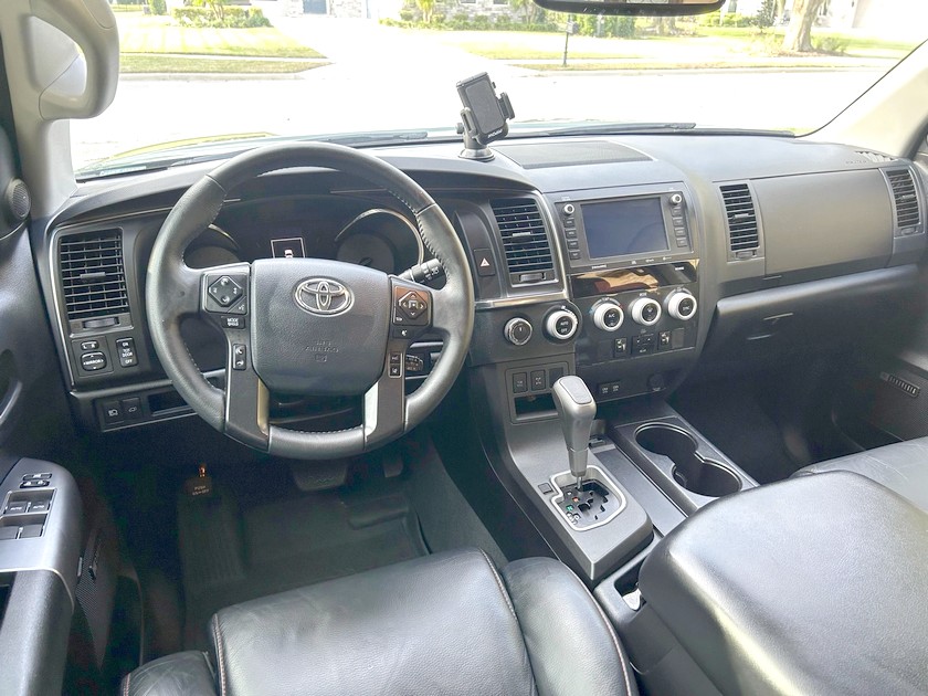 Vehicle thumbnail 12