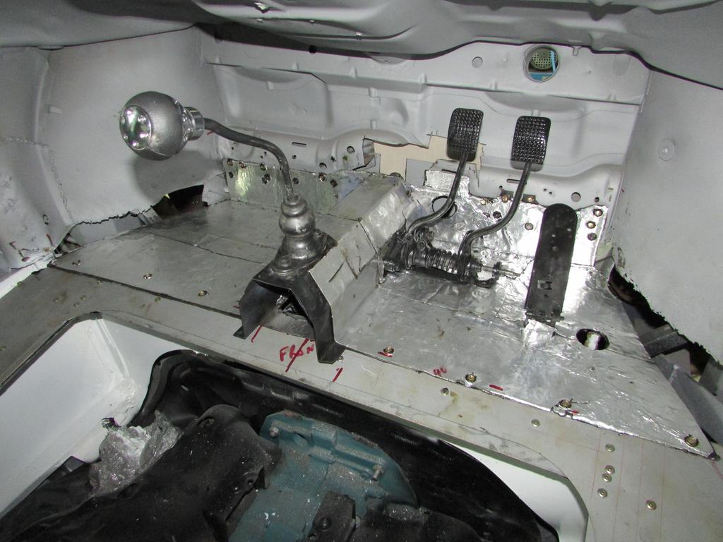 Gear system & peddles (18)